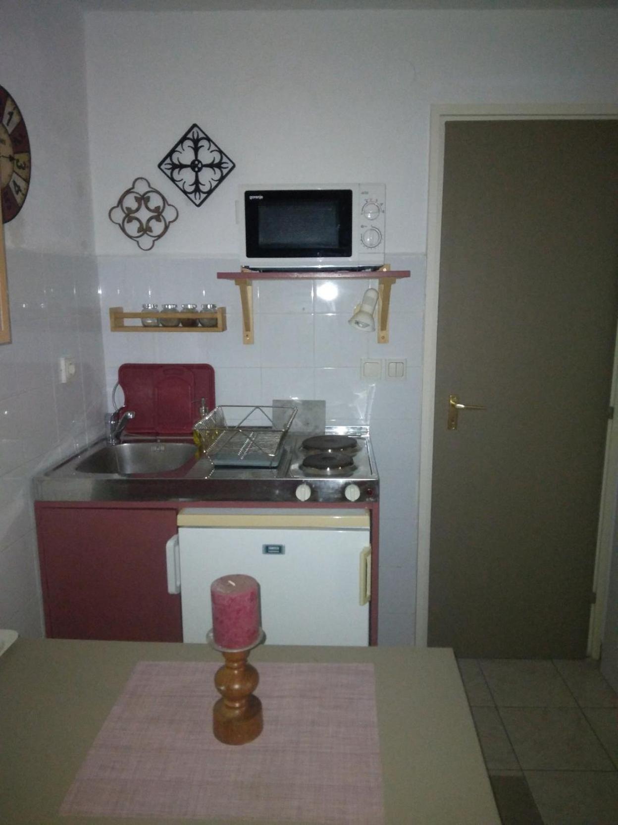 Siraly Haz Apartment Revfulop Bilik gambar